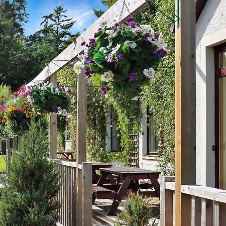 Lodges By Atholl Palace ピトロクリー エクステリア 写真